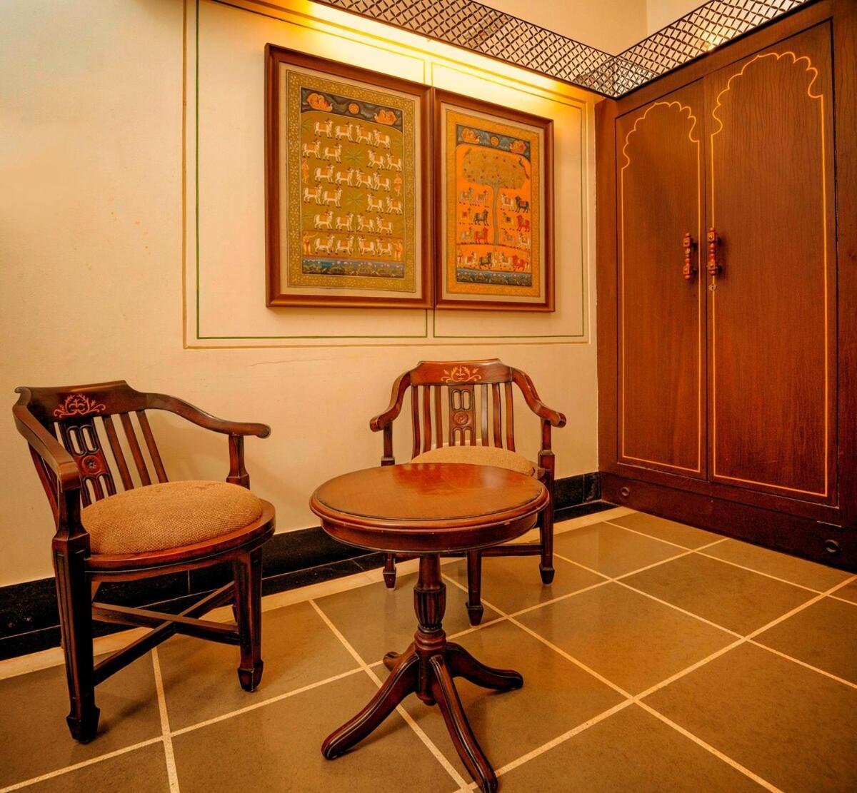 Santosh Villa - The House Of Antiques And Art Udajpur Exteriér fotografie